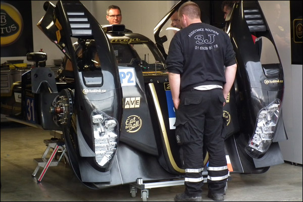 lotus_LM_tue_01