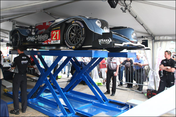 strakka_scrutineering