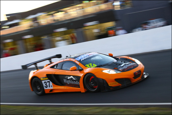 Bathurst_Race_09