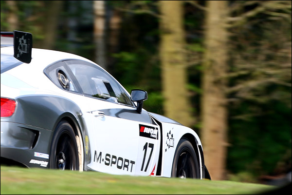 gt3-oulton-race-08