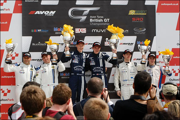Race1GT4Podium-01