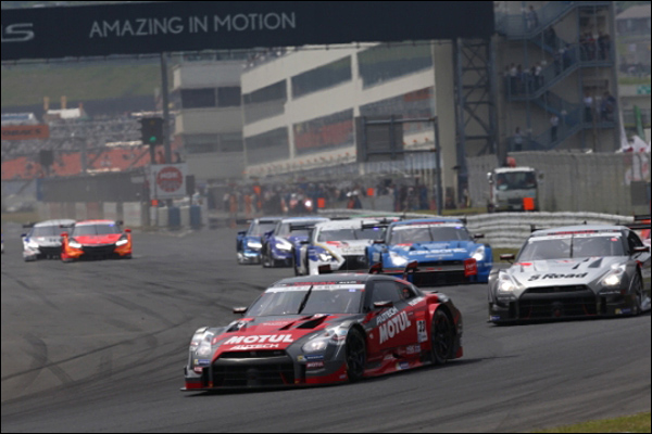 Autopolis_Super_GT500_Start