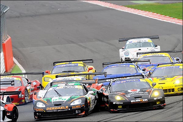 GT-Open-Silverstone-Race2-08