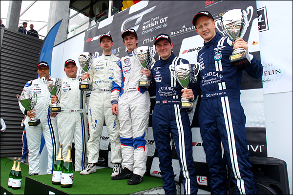 Race1GT4Podium-01