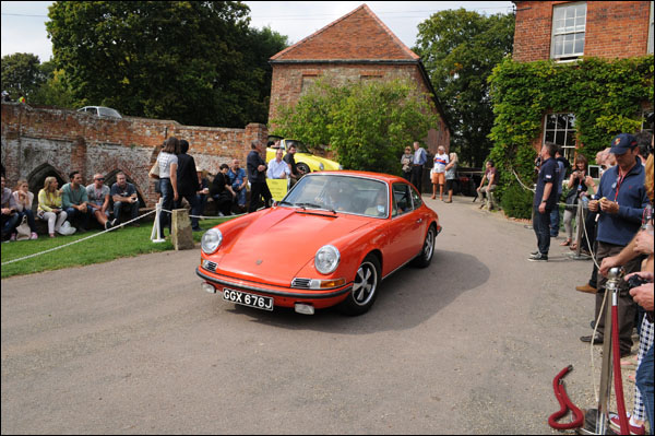 Porsches-At-The-Castle09