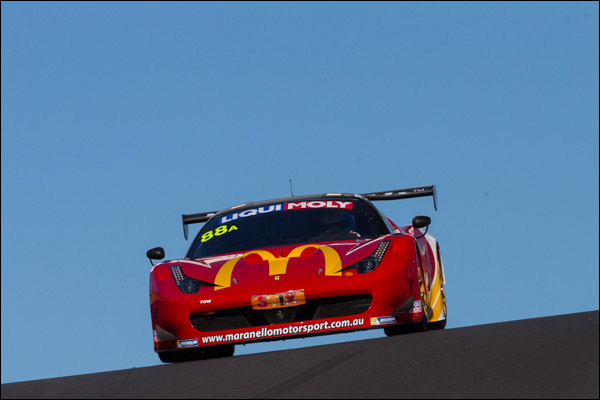Bathurst-12-Free-Practice-1-01