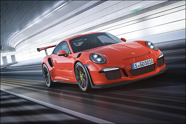 Porsche-911-GT3-RS-2