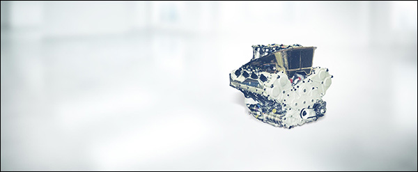 Nissan-V8-engine