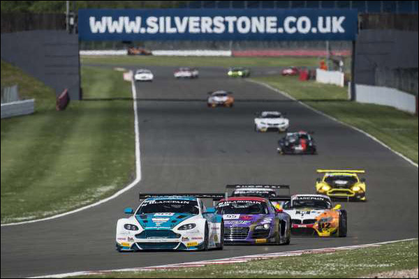 Team-Motorbase-Aston-Martin