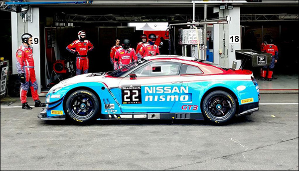 GT-Academy-Team-RJN-Nissan-retro