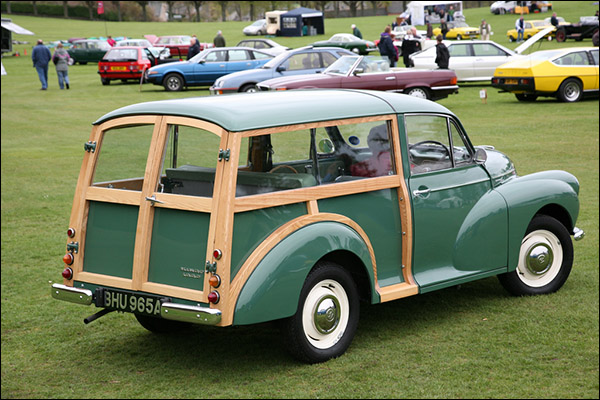 Morris-1000-Traveller