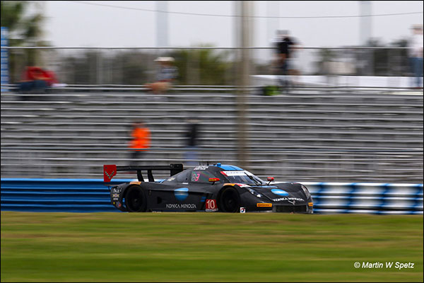 MS16-3893-IMSA-Roar