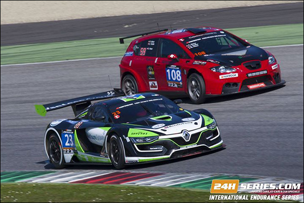 Equipe-Verschuur-Renault-Mugello-12-2016