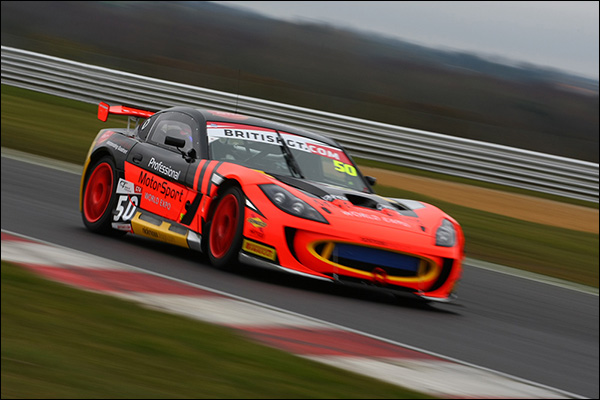 Optimum-Motorsport-Ginetta