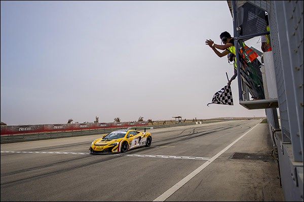 SaudiGT-ReemTrack-Round5-McLaren-650-Sprint