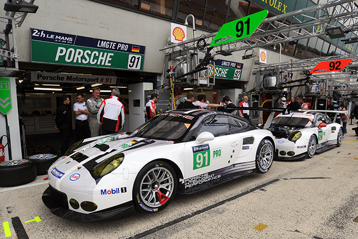 Porsche-GT-Le-Mans-Test-2016-paddock
