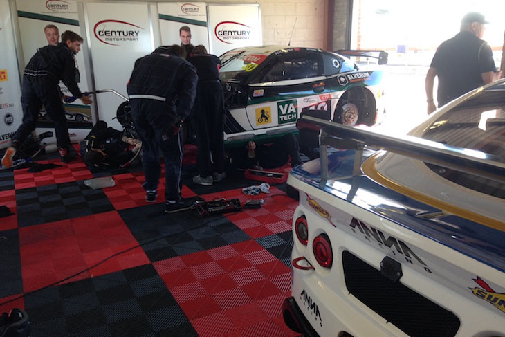 Century-Motorsport-BGT-2016-Snetterton-Practice