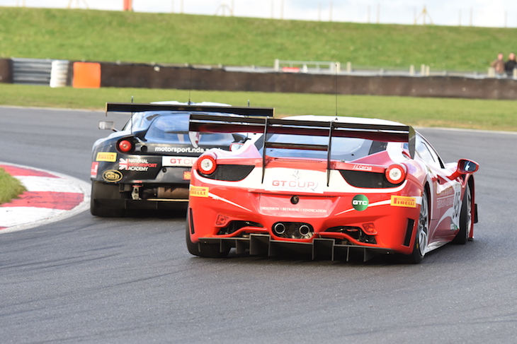 mowlem-dowling-2016-gt-cup-snetterton-race