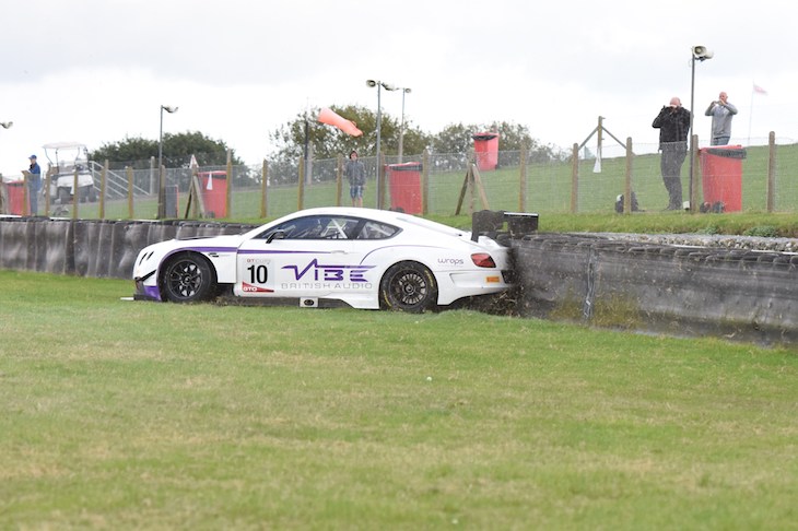 witt-bentley-continental-gt3-2016-gt-cup-snetterton-3