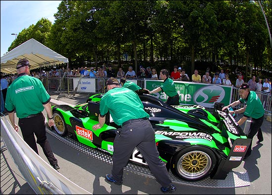 dailysportscar.com