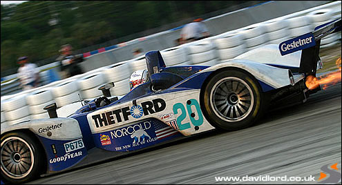 dailysportscar.com