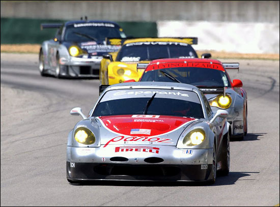 dailysportscar.com