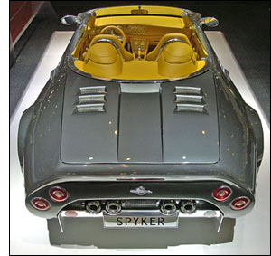 dailysportscar.com