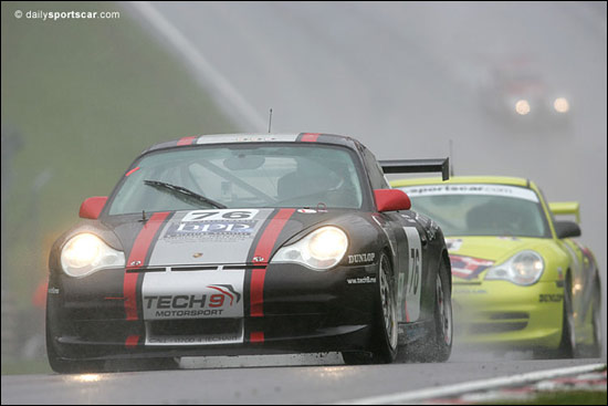 dailysportscar.com