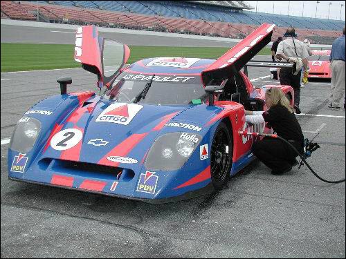 dailysportscar.com