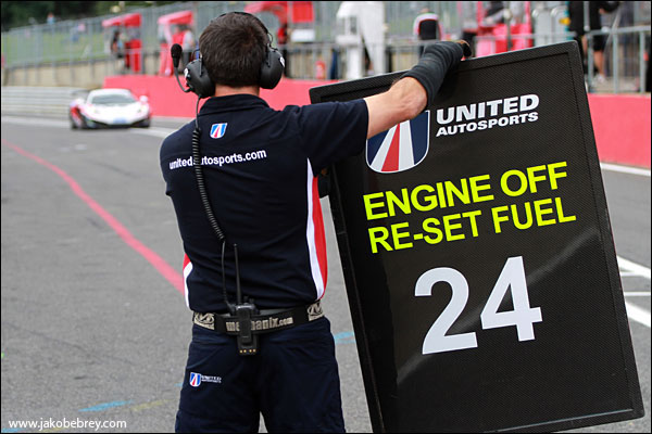 Jody Firth / Glynn Geddie United Autosports McLaren MP4 12C