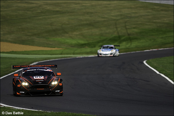 British_GT_Brands_2013_Race_0017