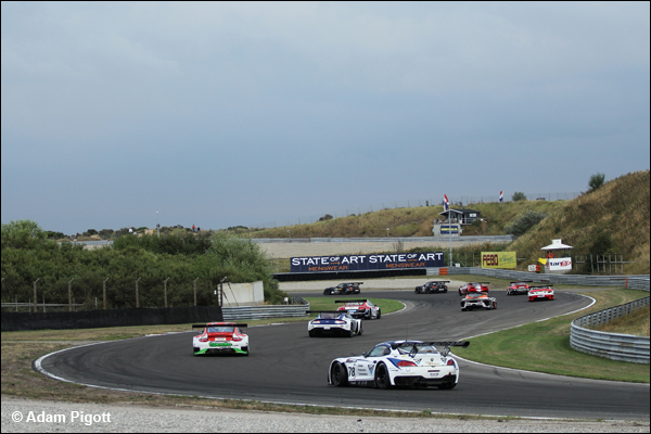 British_GT_Zandvoort_Race_1_2013_0004