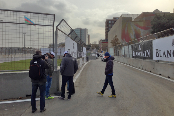 baku-friday2