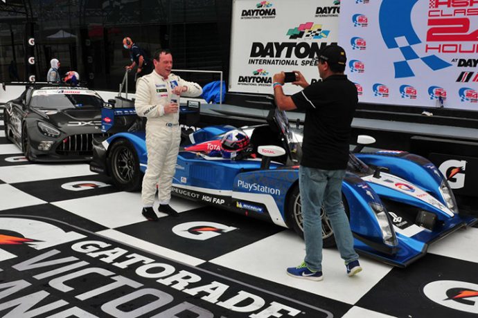 David Porter, Racing An Endurance Icon, The Peugeot 908 HDI FAP