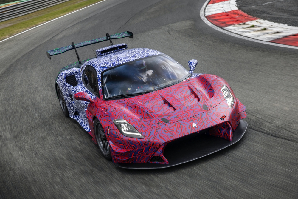 Maserati MC20 GT2 Reveal & Shakedown Gallery