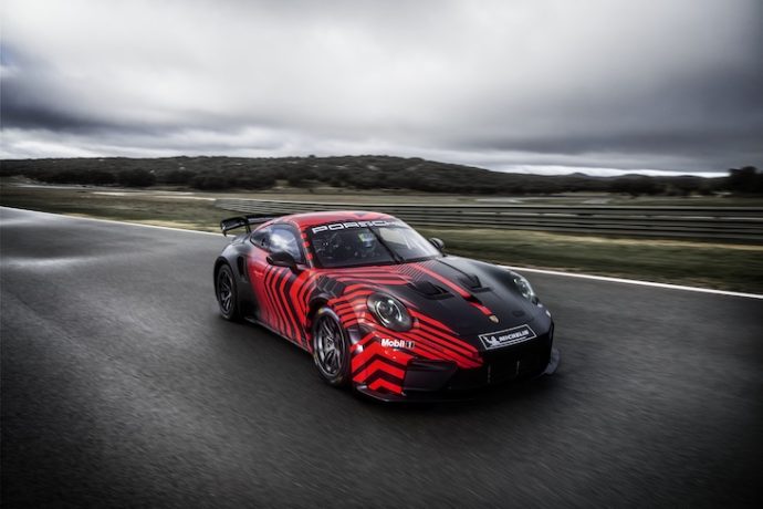 911 GT4