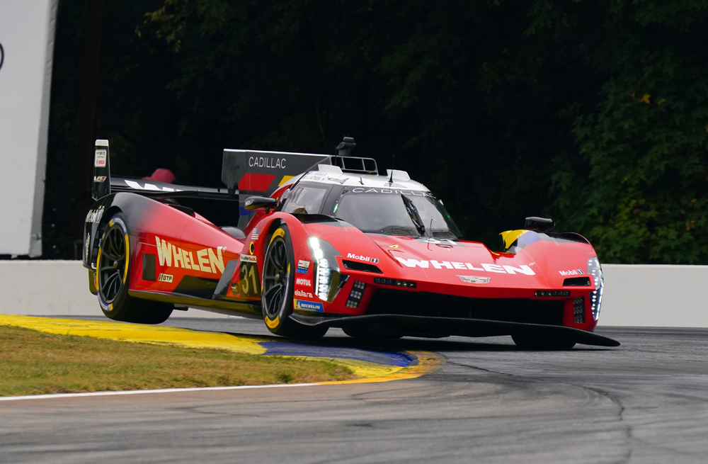 Acura Locks Out Front Row For Petit Le Mans As Aitken Clinches GTP Title